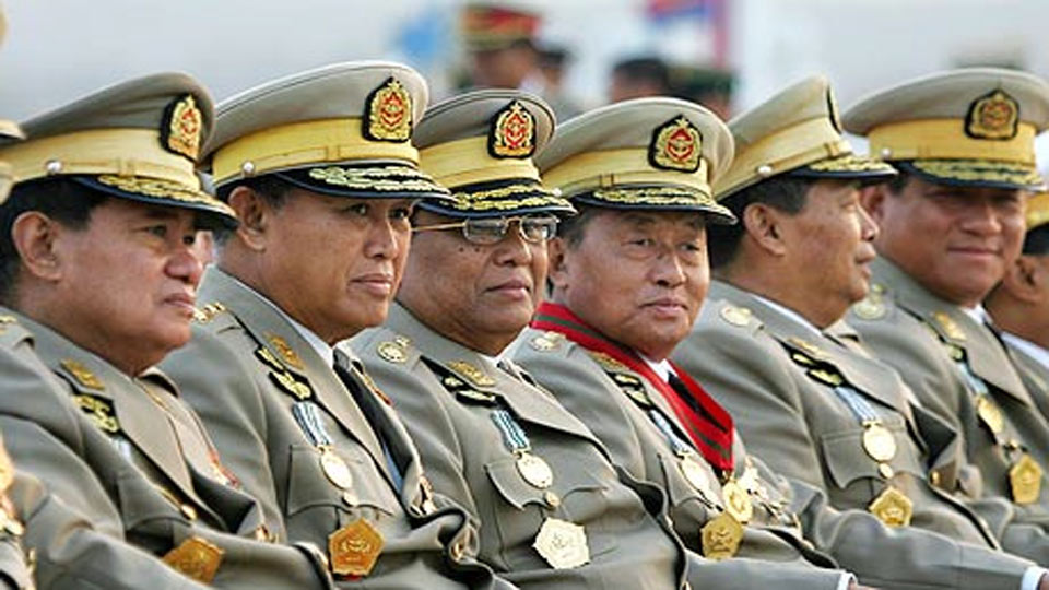 généraux birmanie