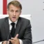 MACRON